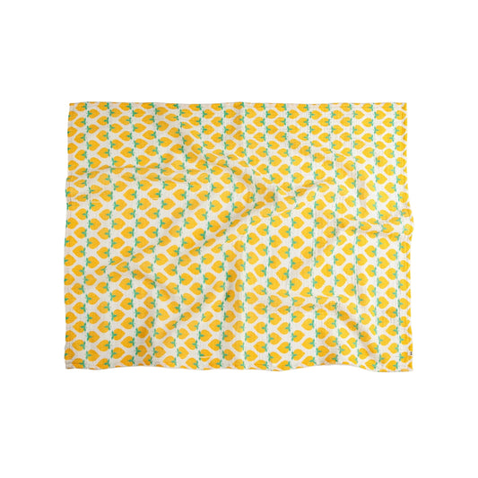 COOL STRAWBERRY ALL OVER MUSLIN CLOTH