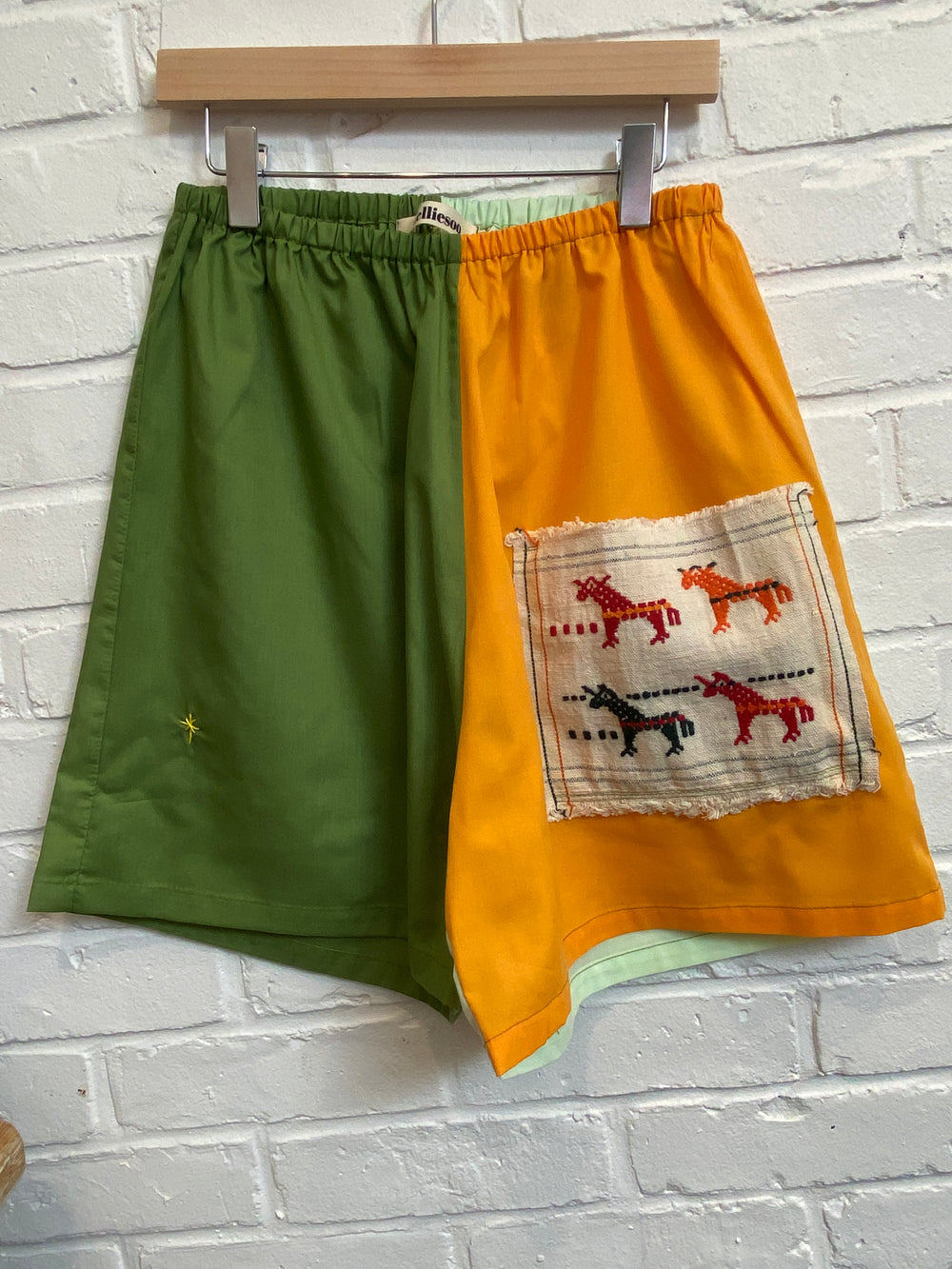 NELLIESOO SHORTS - SIZE 8-10 YRS