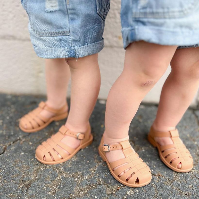 CARAMEL FISHERMAN JELLY SANDALS