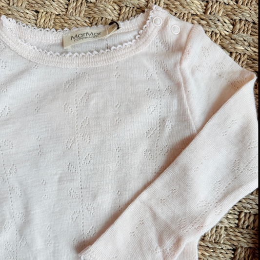 BENEDIKTE NOOS WOOL POINTELLE LONG SLEEVE ONESIE + SET - SOFT PINK