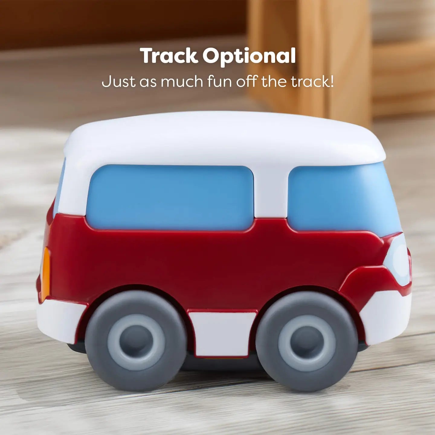 HABA MINI BUS WITH MOMENTUM MOTOR