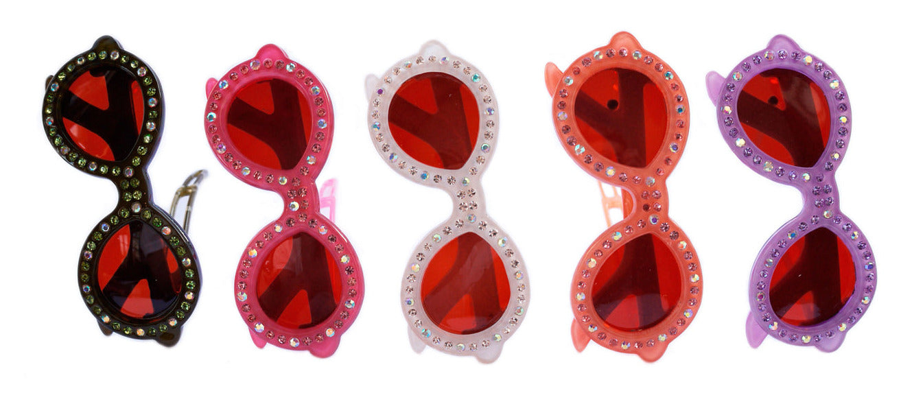 SUNGLASSES CLIP