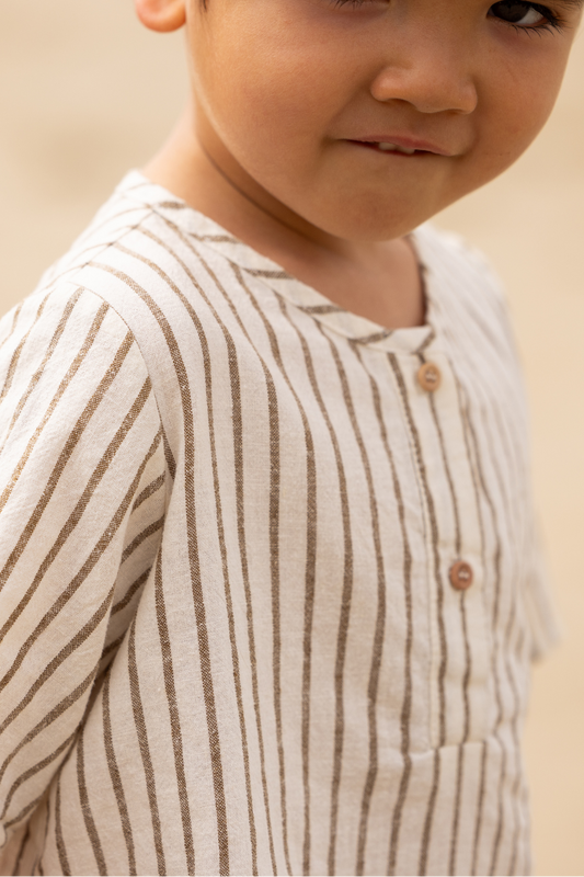 ORGANIC WOVEN PLACKET TEE